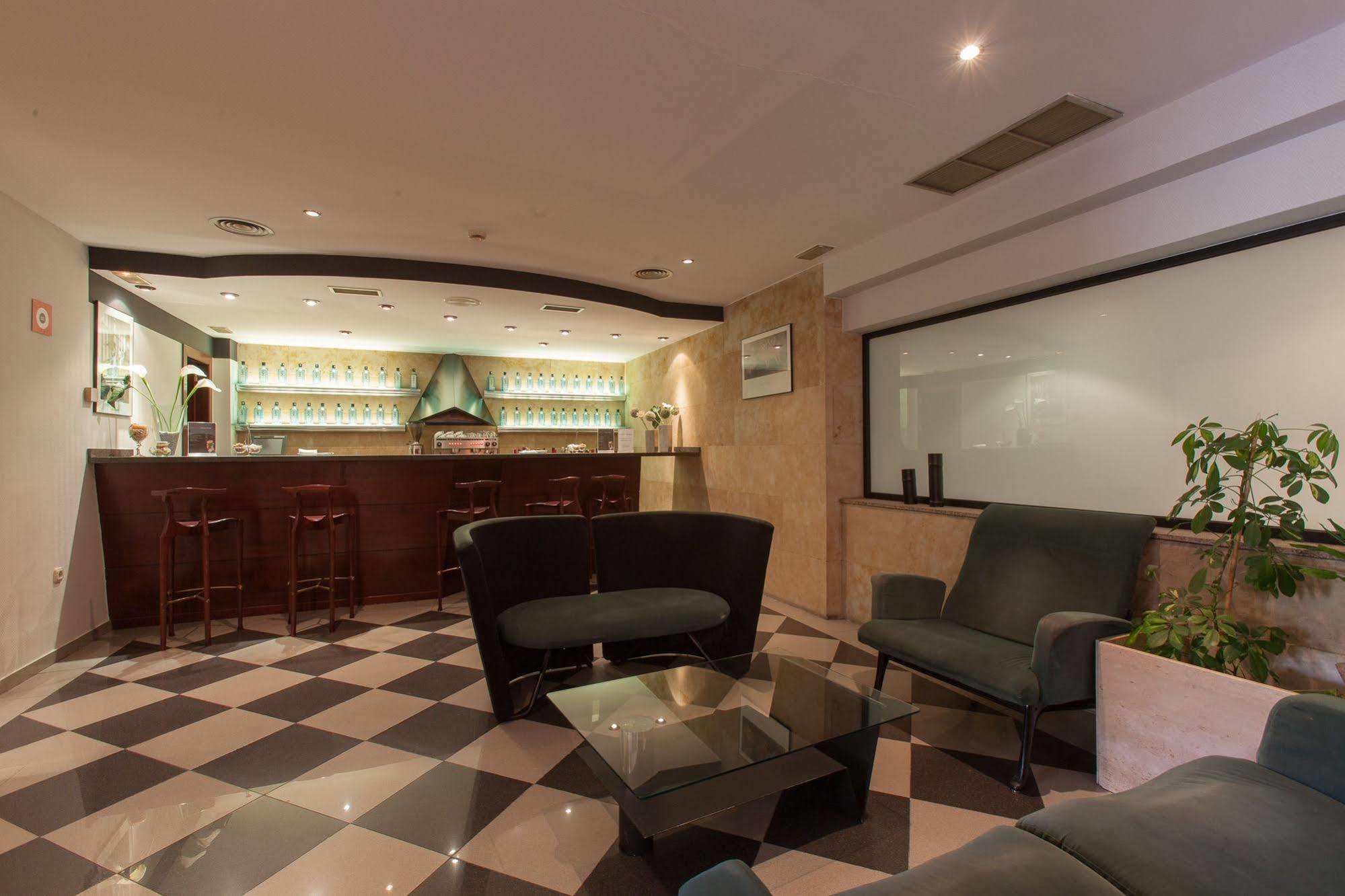 Silken Rona Dalba Hotel 3*